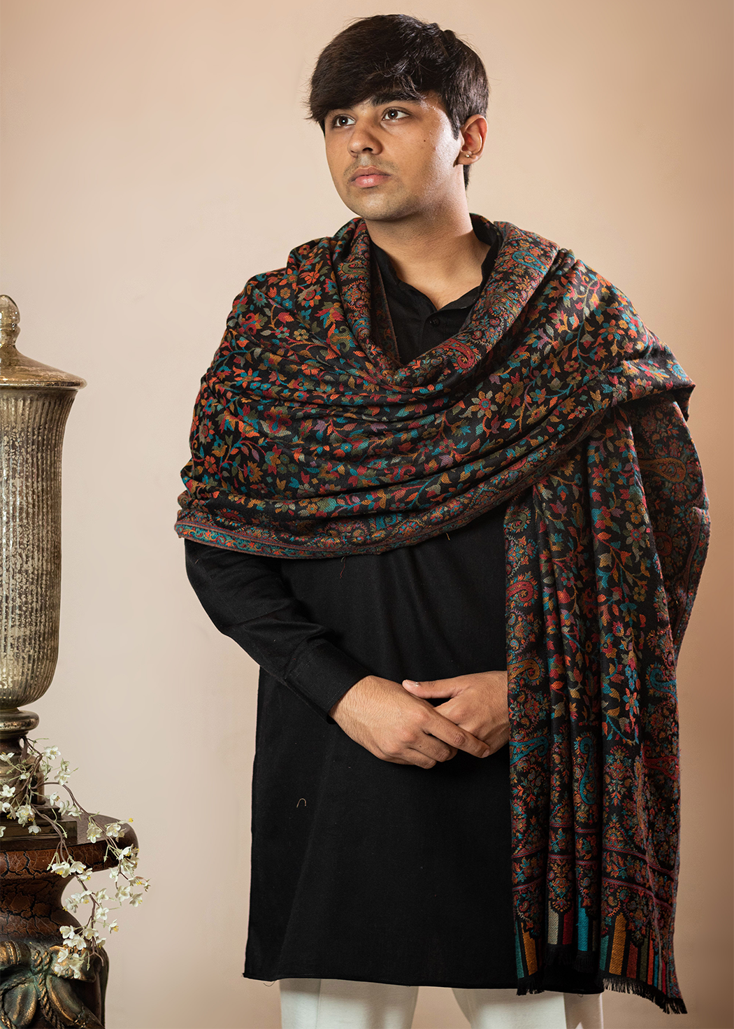 Masudh men's woollen kani shawl, black multicolour